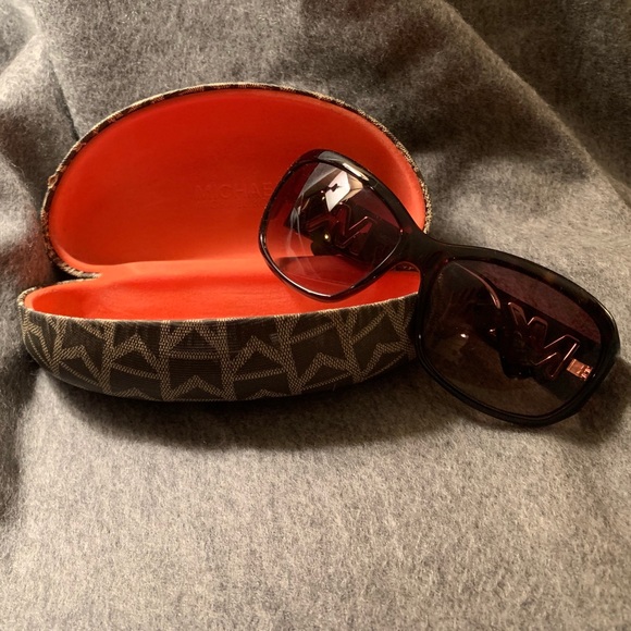 MICHAEL Michael Kors Accessories - MICHAEL Michael Kors - BOCA (M2692S) 206